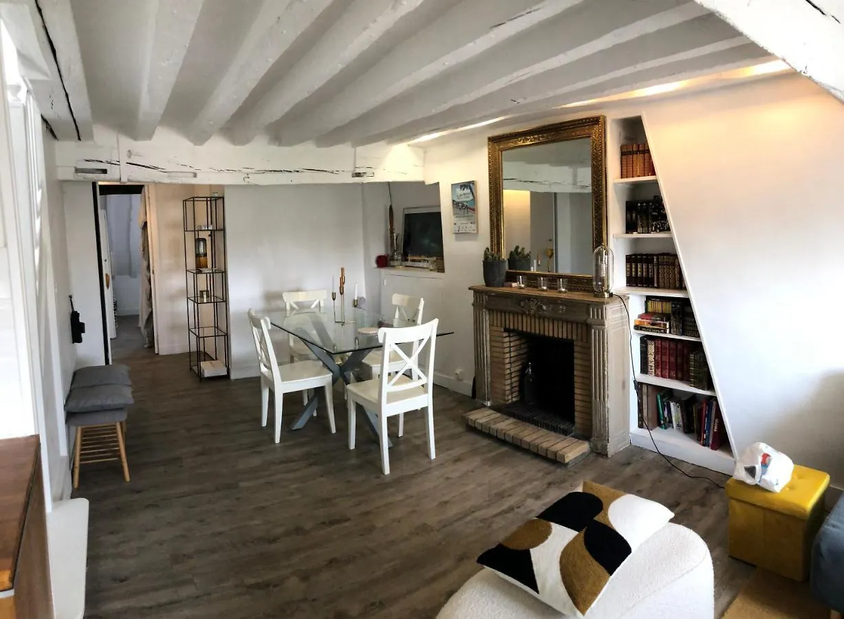 Duplex Apartment With Amazing Views Paris France