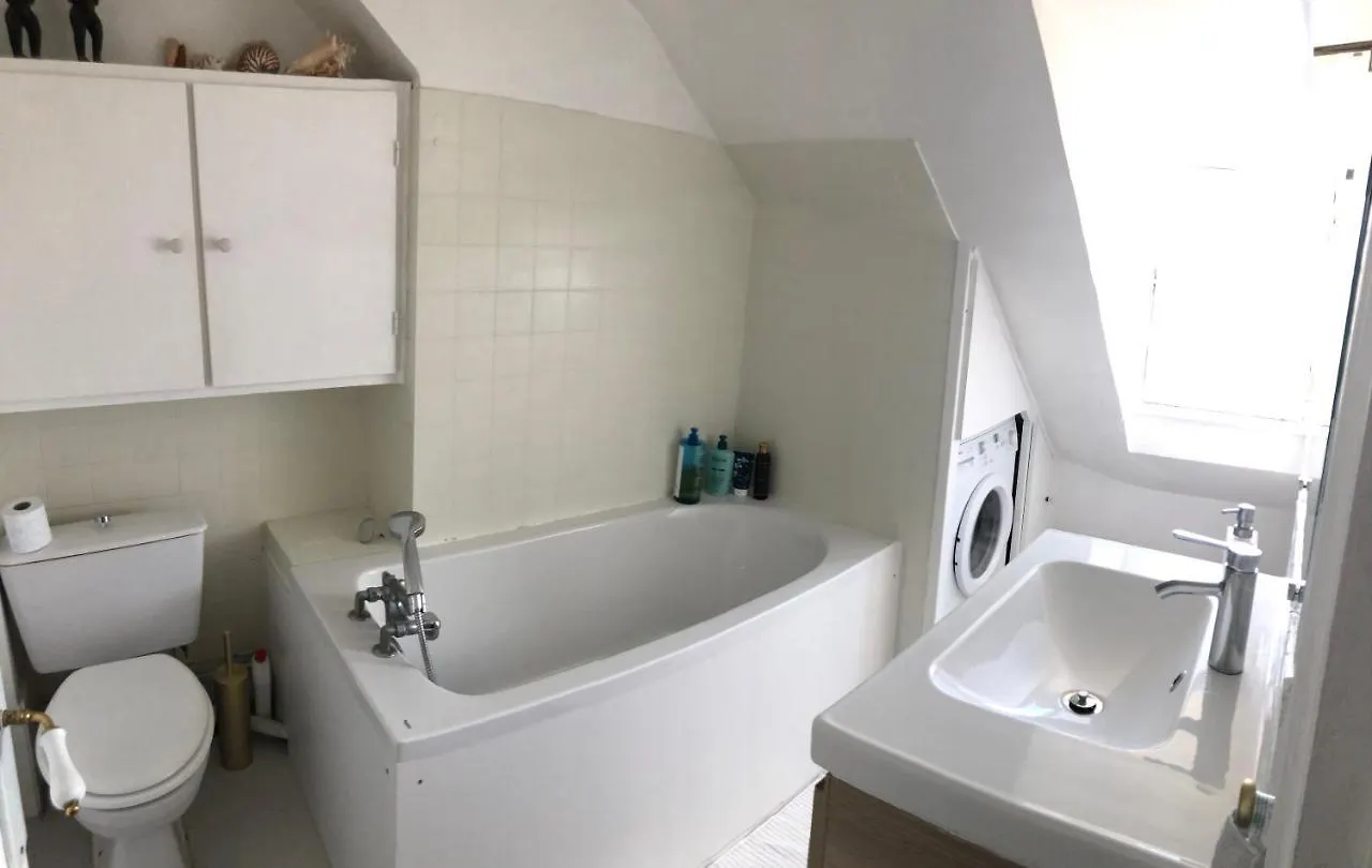Duplex Apartment With Amazing Views Paris